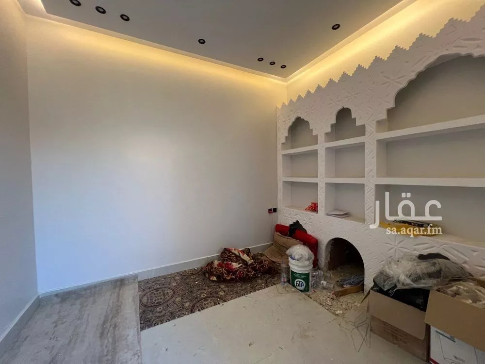 فيلا 5 غرف في طويق 4