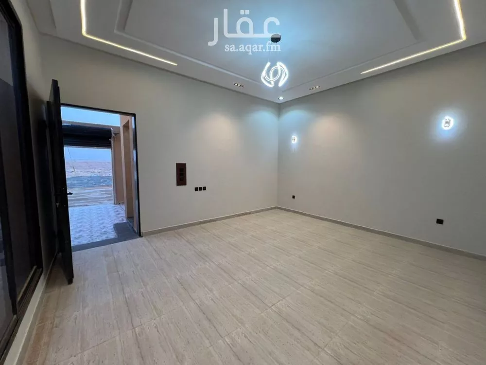 5 bedroom floor in Tuwaiq 3