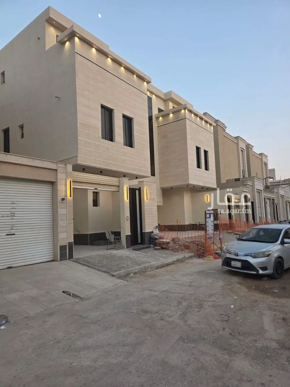 5 bedroom floor in Dhahrat Namar 5