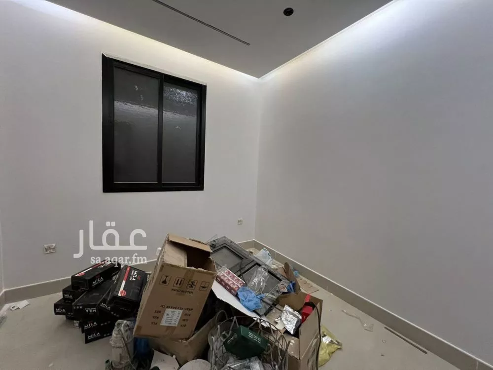 4 bedroom apartment in Dhahrat Namar, Riyadh 12