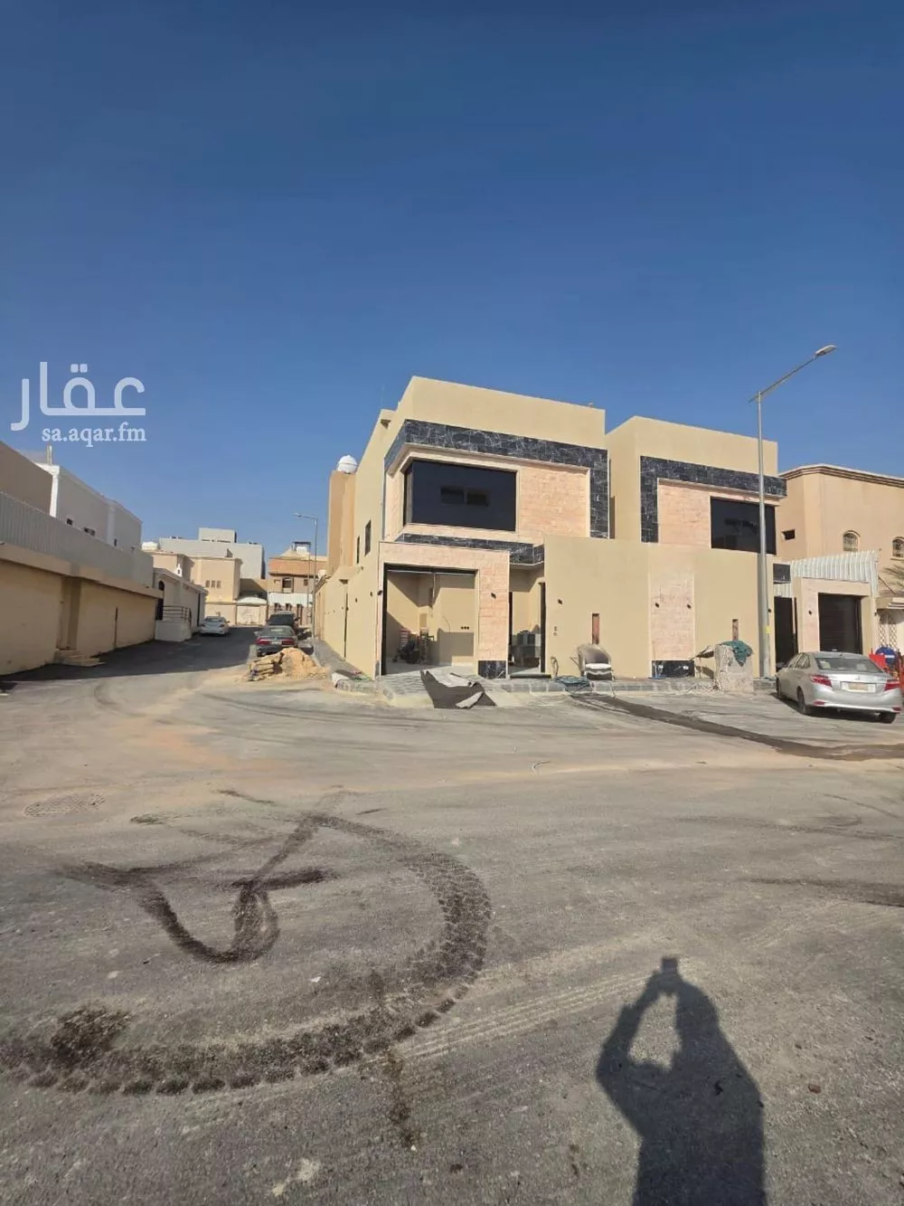 فيلا 8 غرف في طويق 3