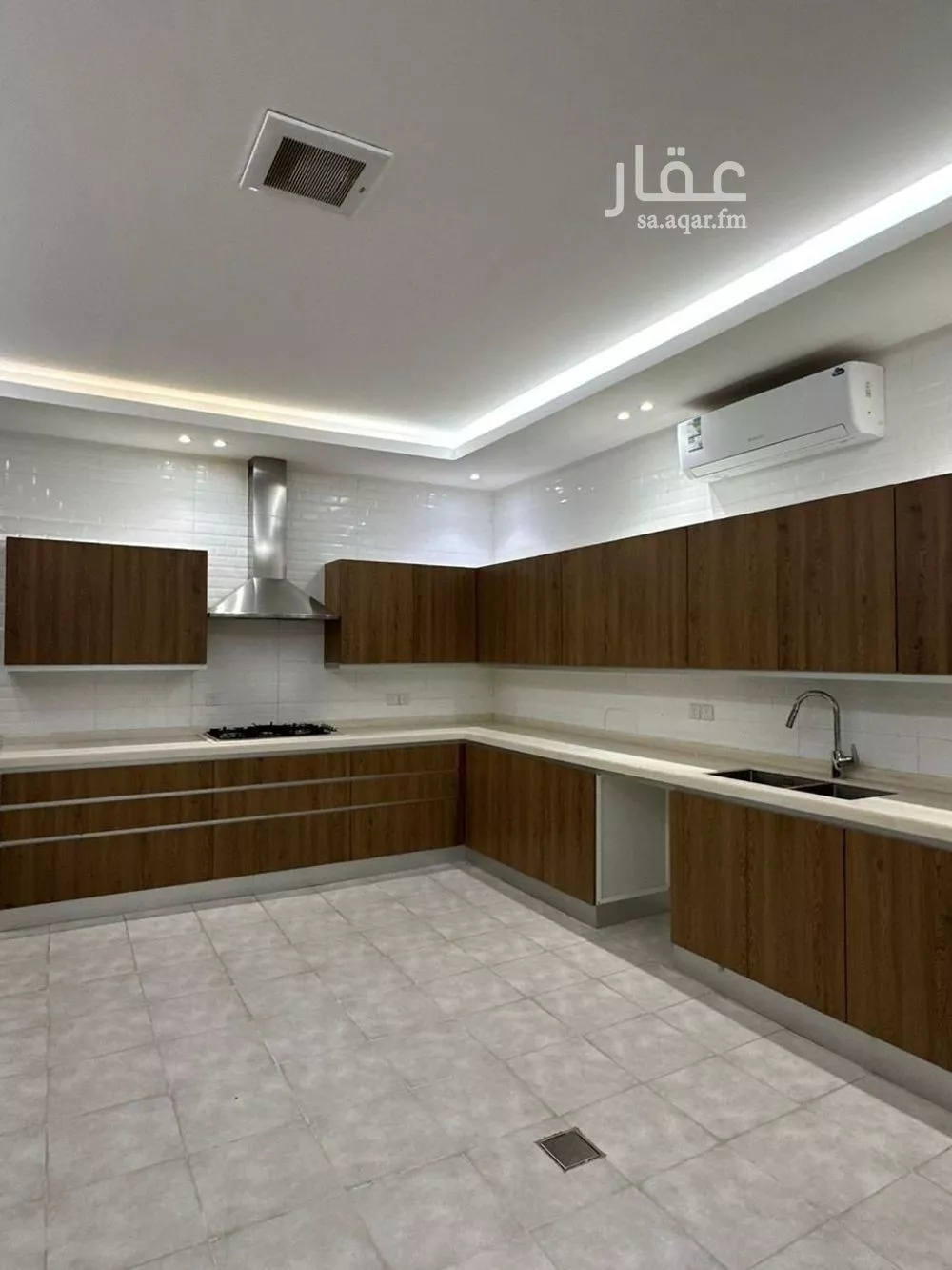 فيلا 4 غرف في النرجس 2