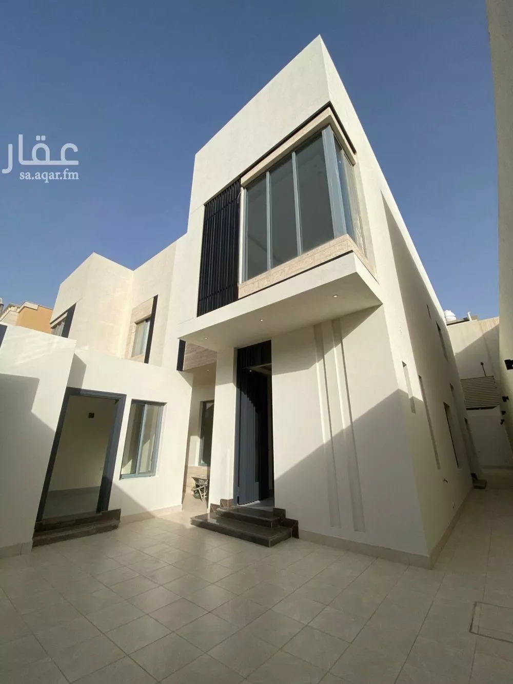 4 bedroom villa in Al Aridh 1