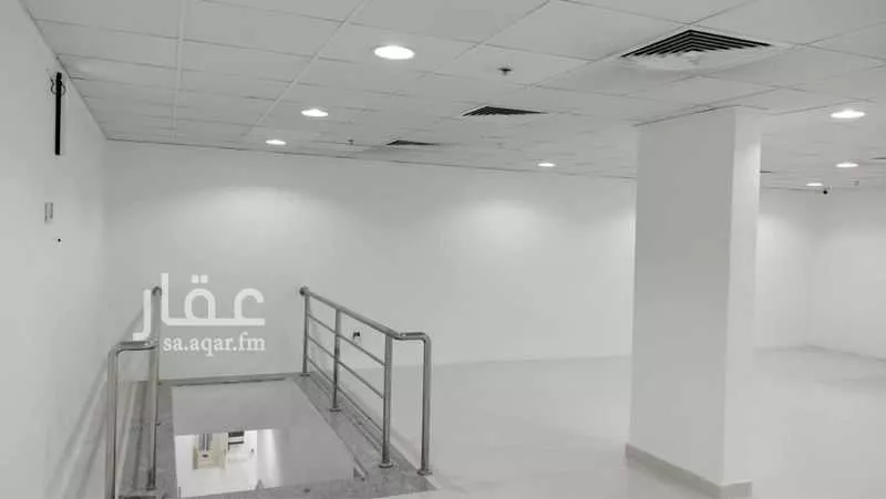 محل 1860 م² في المروة 2