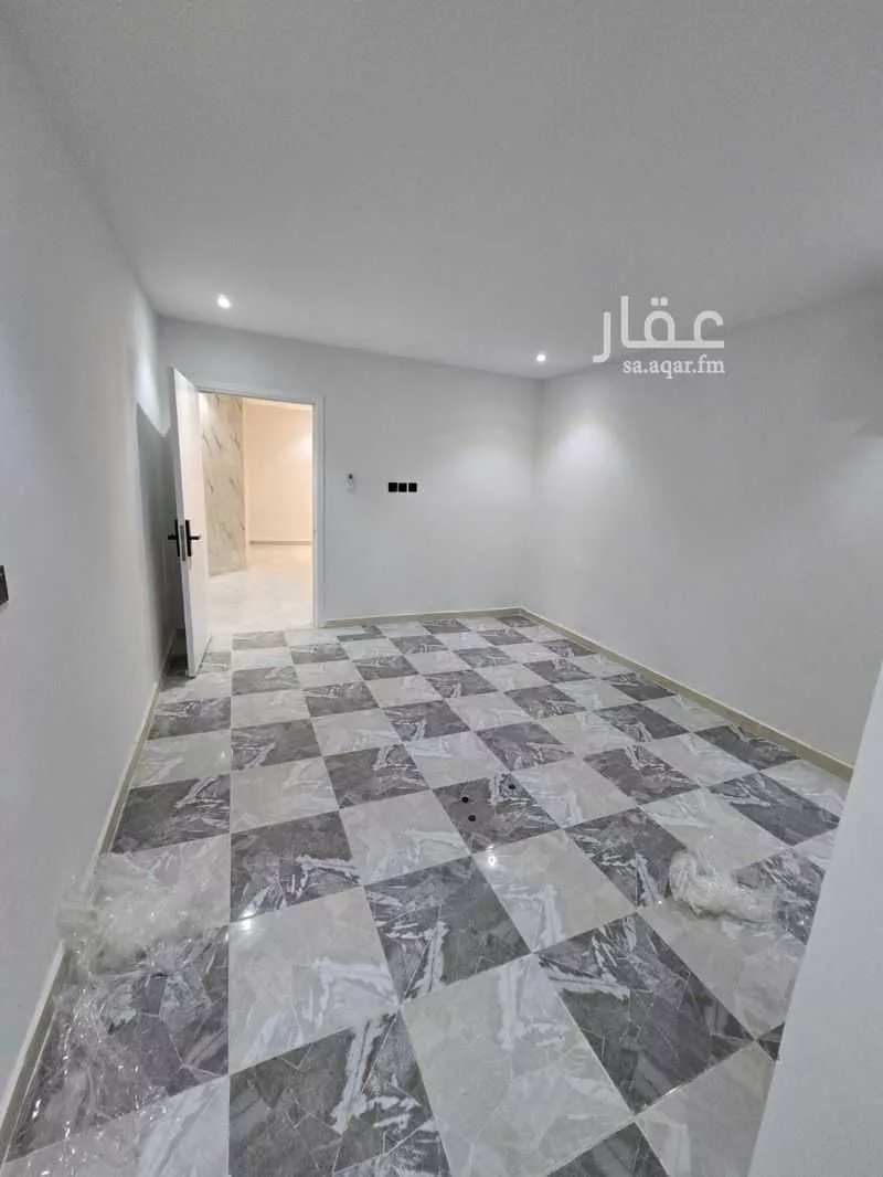 شقة 2 غرف في الملقا 3