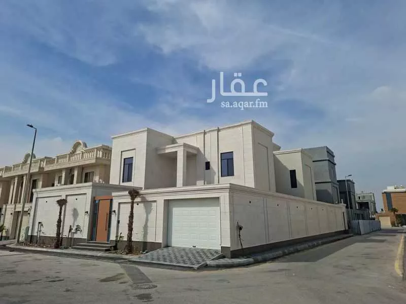 فيلا 6 غرف في البحر 1