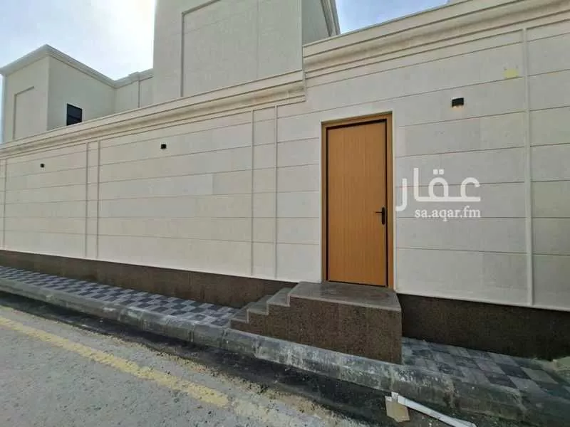 فيلا 6 غرف في البحر 4