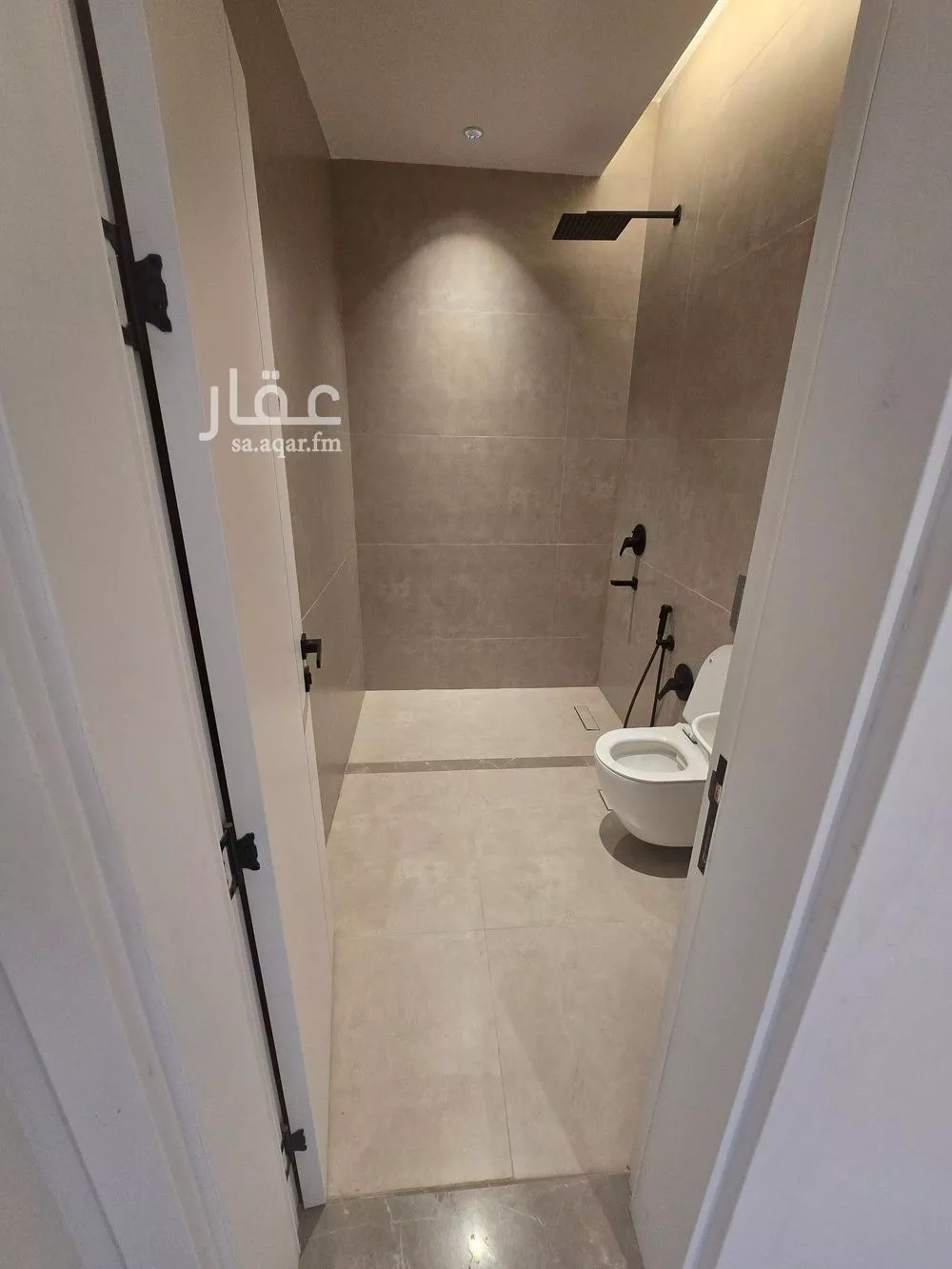 شقة 3 غرف في العارض 3