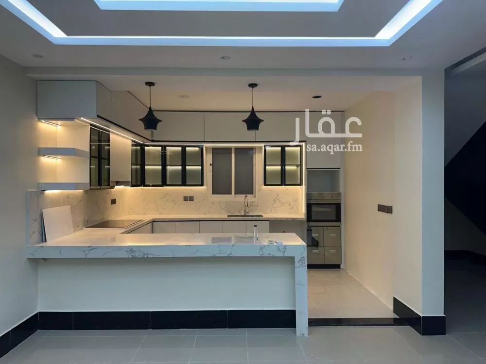 شقة 4 غرف في الياسمين 3