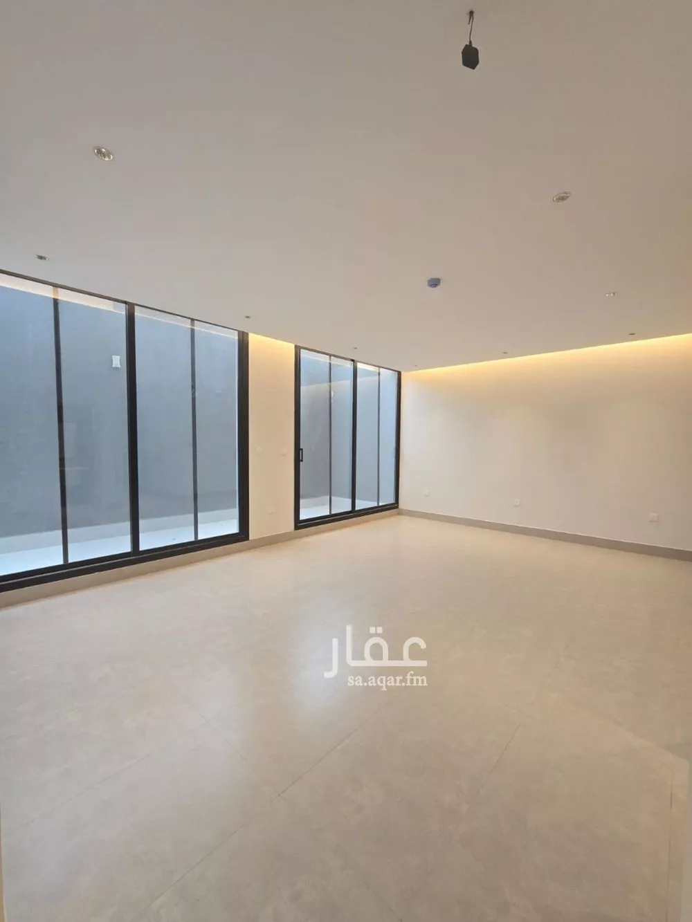 شقة 3 غرف في العارض 3