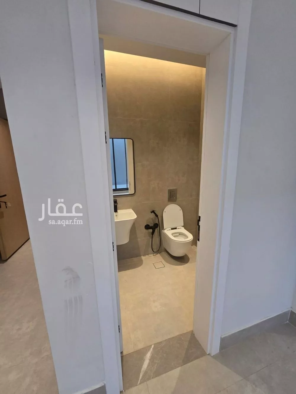 شقة 3 غرف في العارض 5