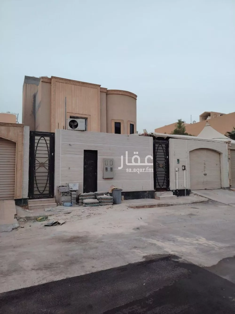 فيلا 4 غرف في الياسمين