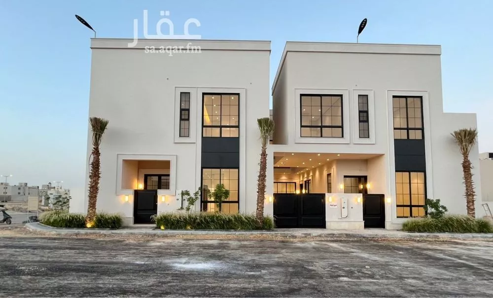5 bedroom villa in Al Mahdiyyah 2