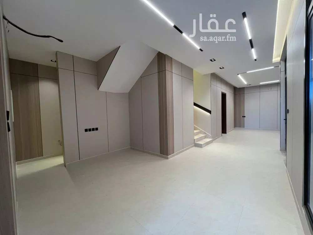 7 bedroom villa in Al Mahdiyyah, Riyadh 15