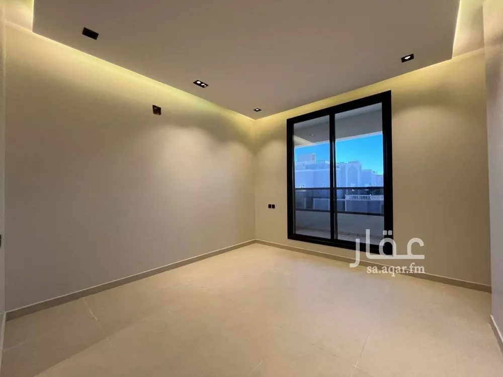 7 bedroom villa in Al Mahdiyyah, Riyadh 25