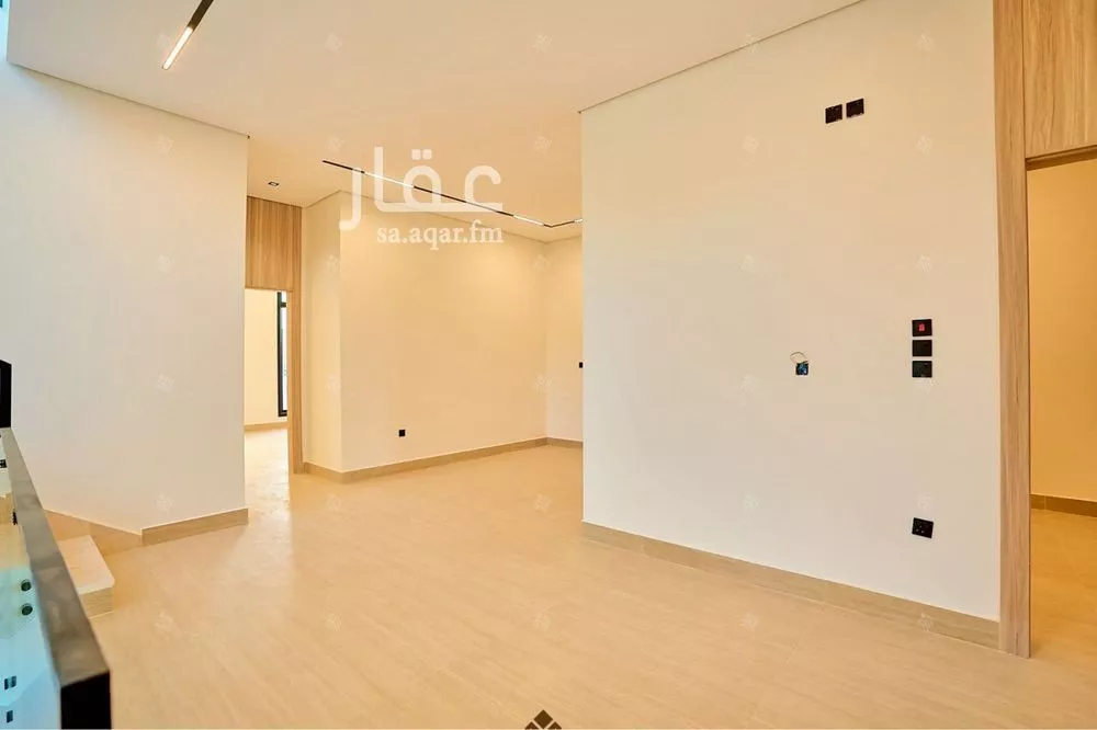 4 bedroom villa in Al Mahdiyyah, Riyadh 25