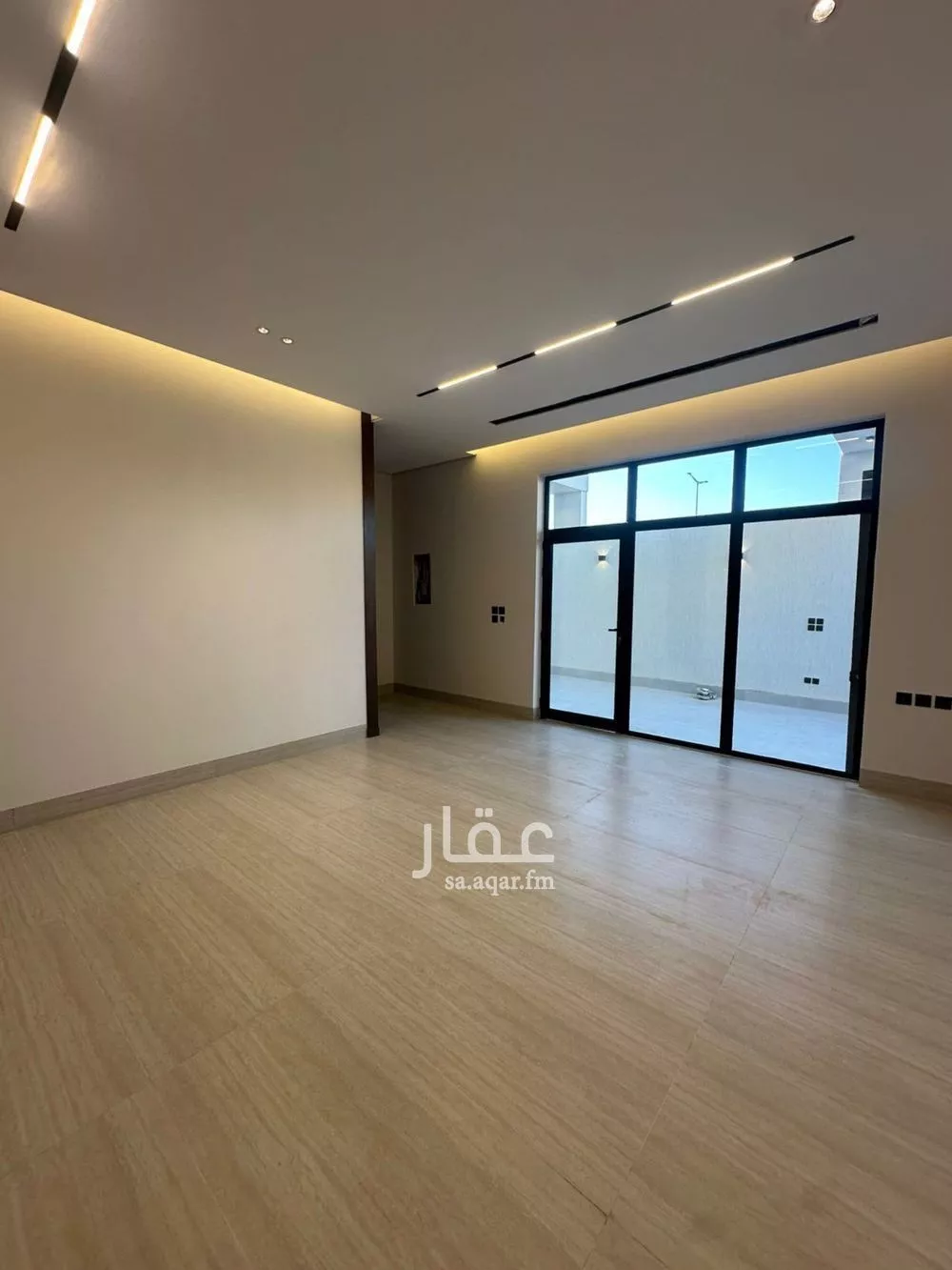 فيلا 6 غرف في المهدية 5