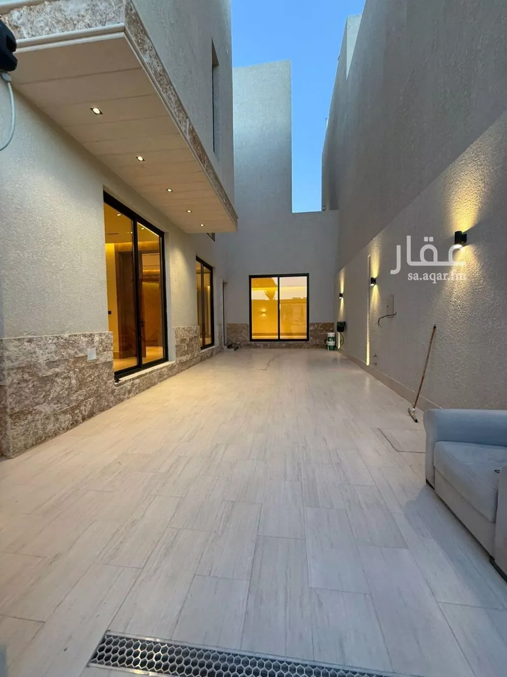 5 bedroom villa in Al Mahdiyyah 4