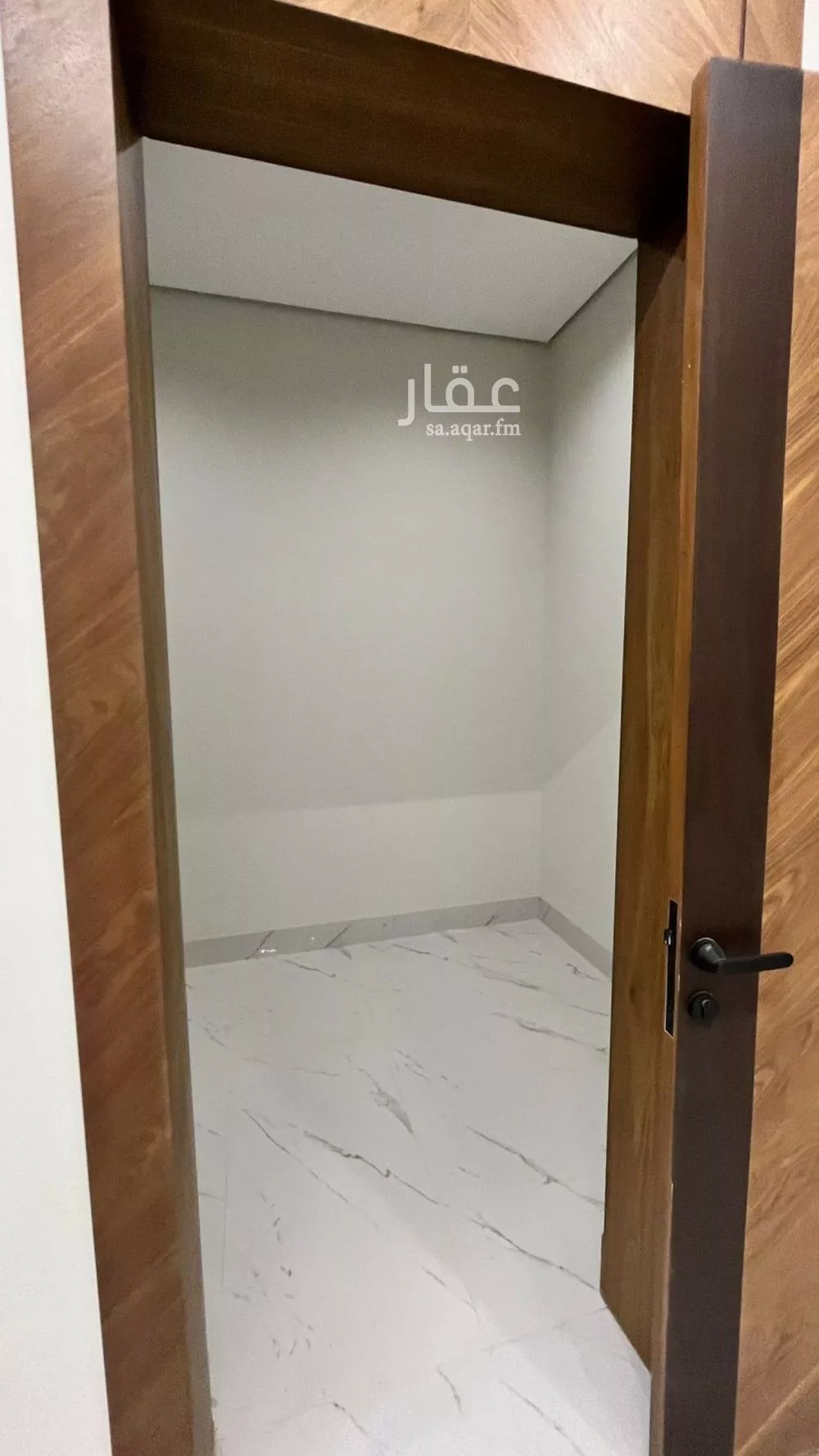 فيلا 5 غرف في المهدية 4