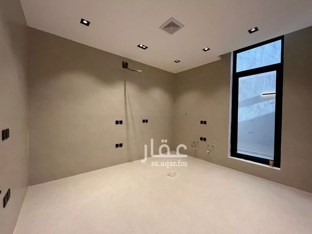 4 bedroom villa in Al Mahdiyyah, Riyadh 14