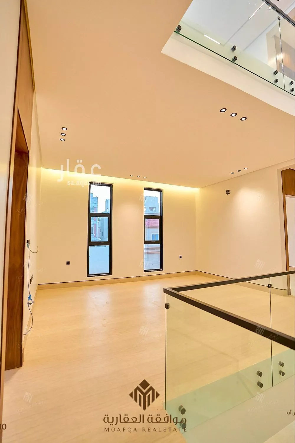 فيلا 7 غرف في المهدية 5