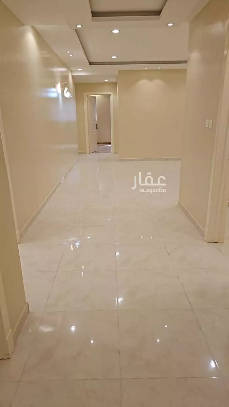 5 bedroom floor in Al Hazm 4