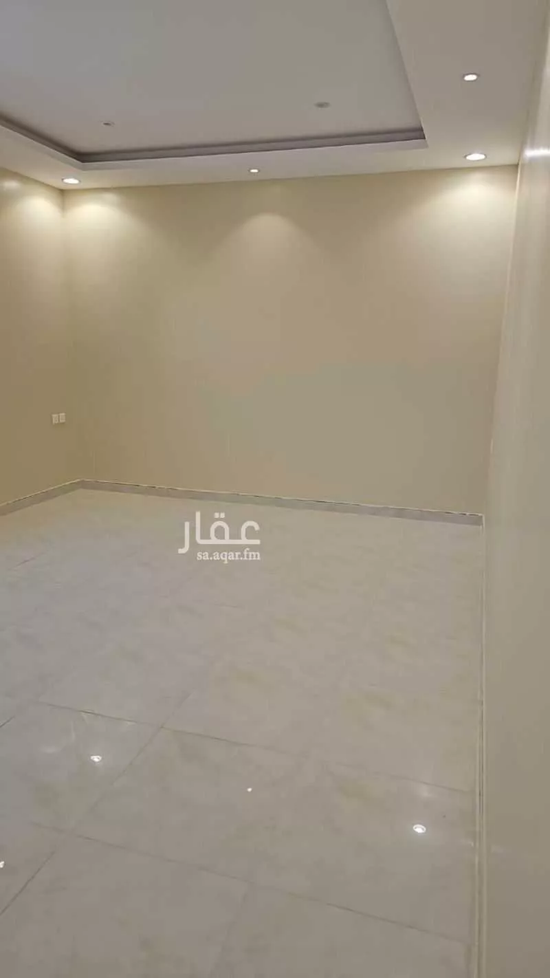 5 bedroom floor in Al Hazm 3