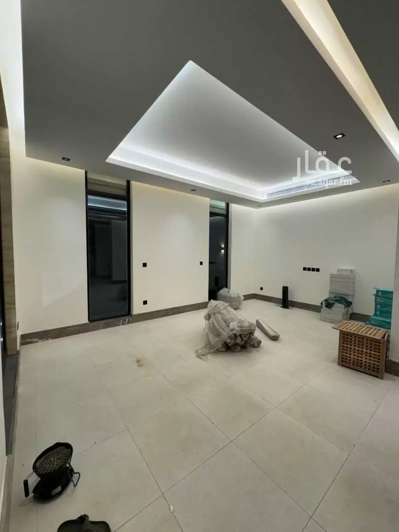 فيلا 5 غرف في النرجس 4