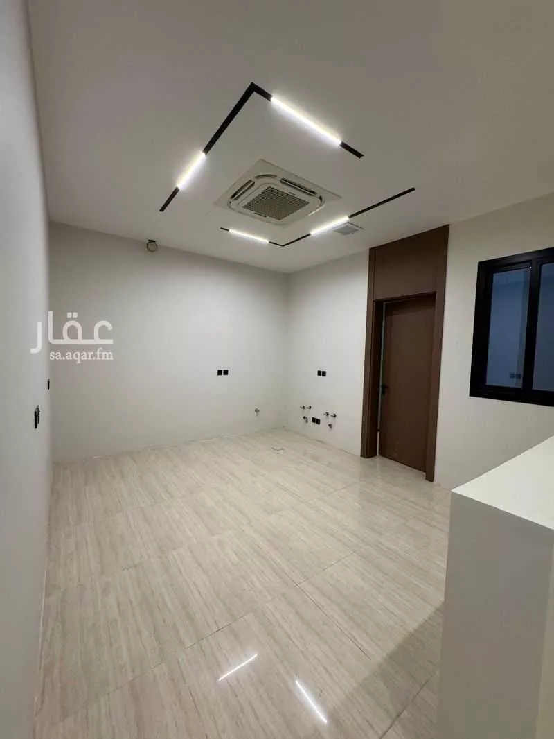 دور 3 غرف في العارض 3