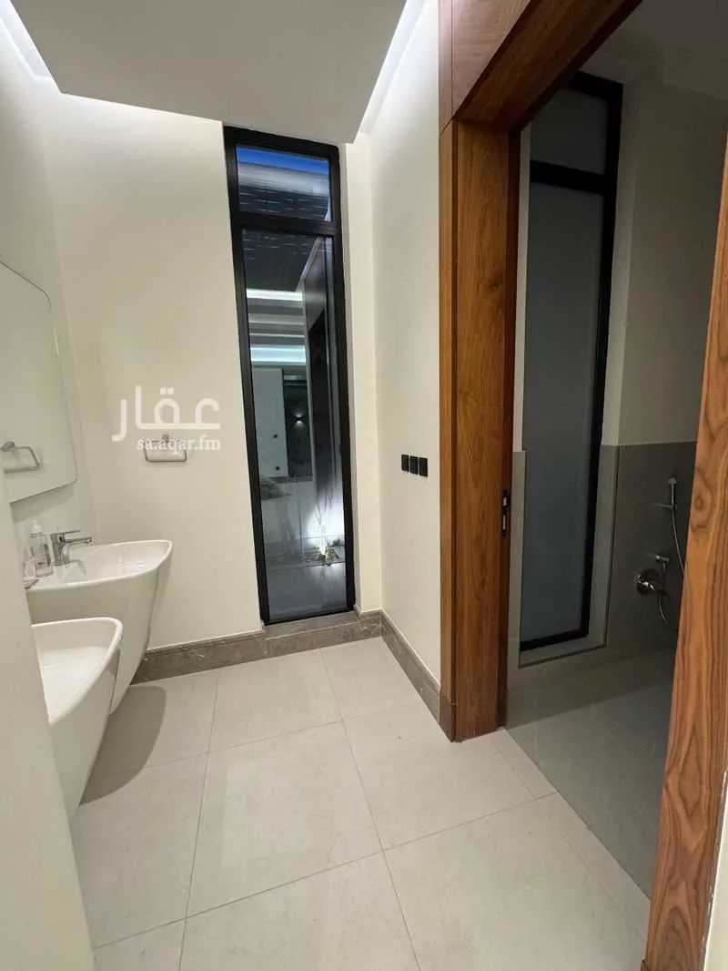 فيلا 5 غرف في النرجس 5