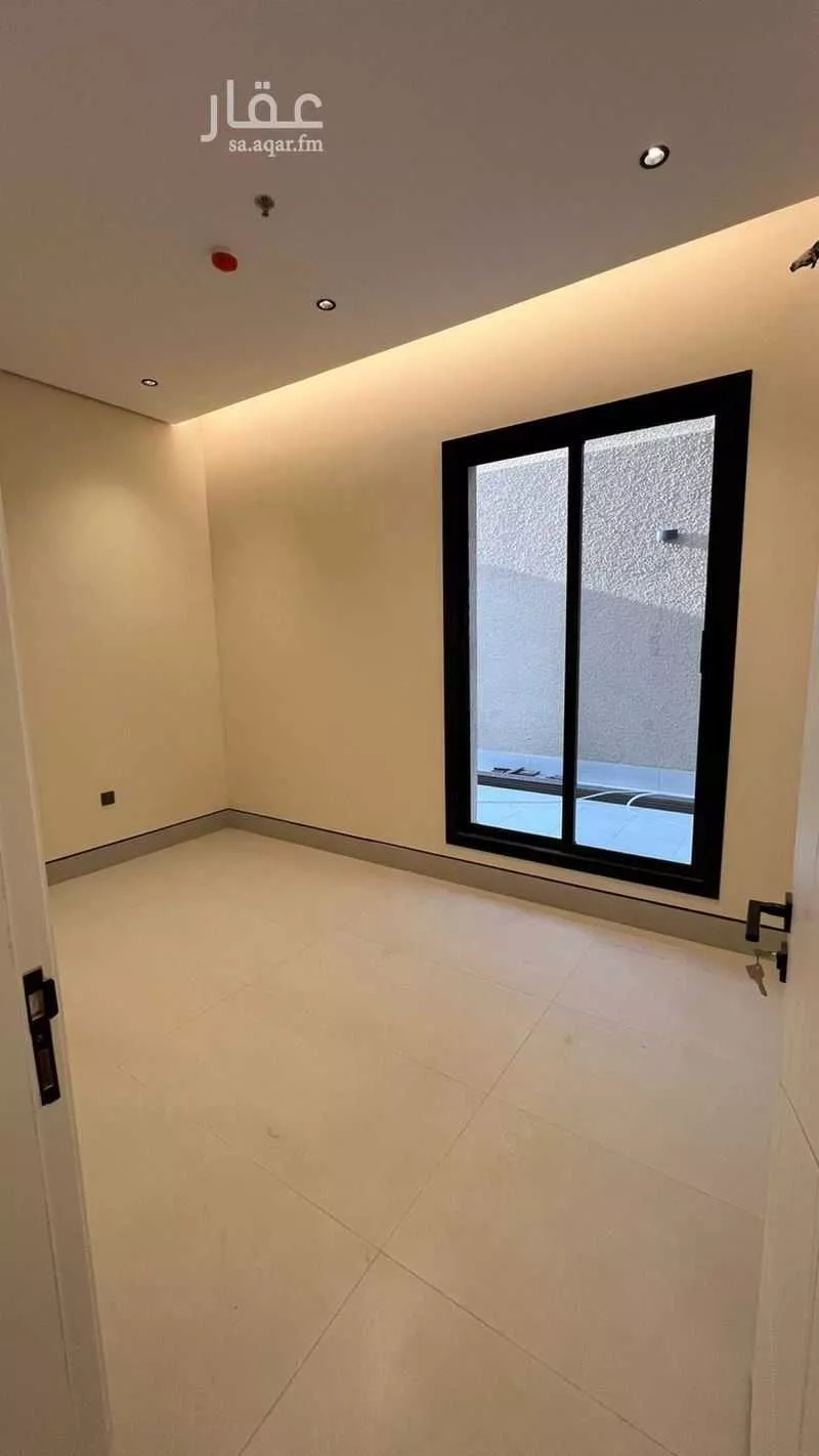 3 bedroom apartment in King Fahd, Riyadh 9