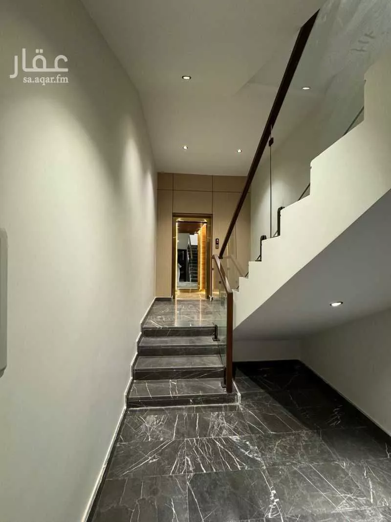 دور 3 غرف في العارض 2