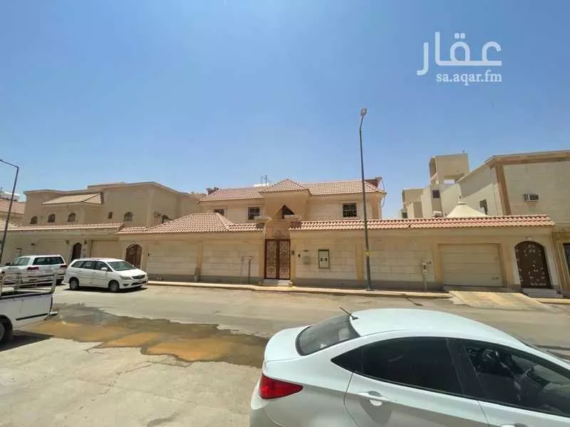 5 bedroom villa in Al Khaleej