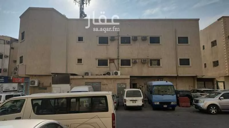 عمارة 691 م² في المربع 2