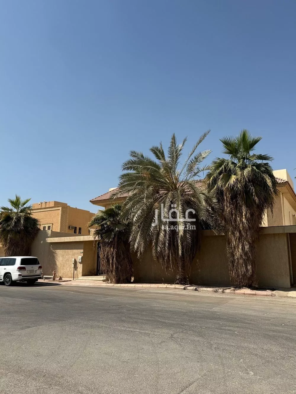 875 sqm land in Al Nuzhah 2