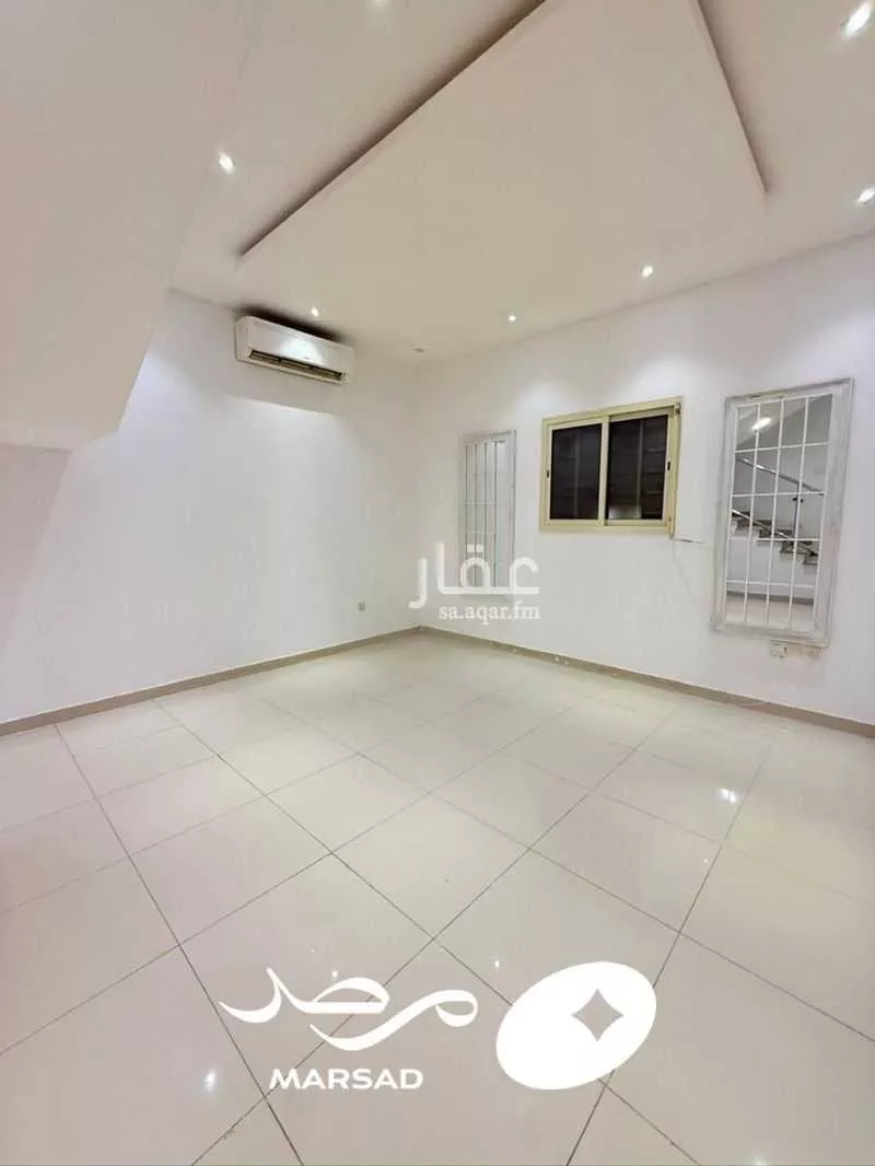 شقة 4 غرف في العارض 4