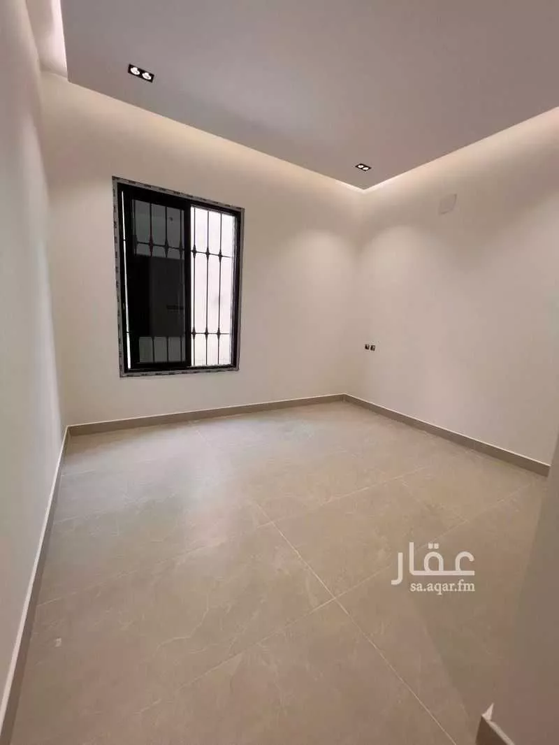 دور 5 غرف في السعادة 4