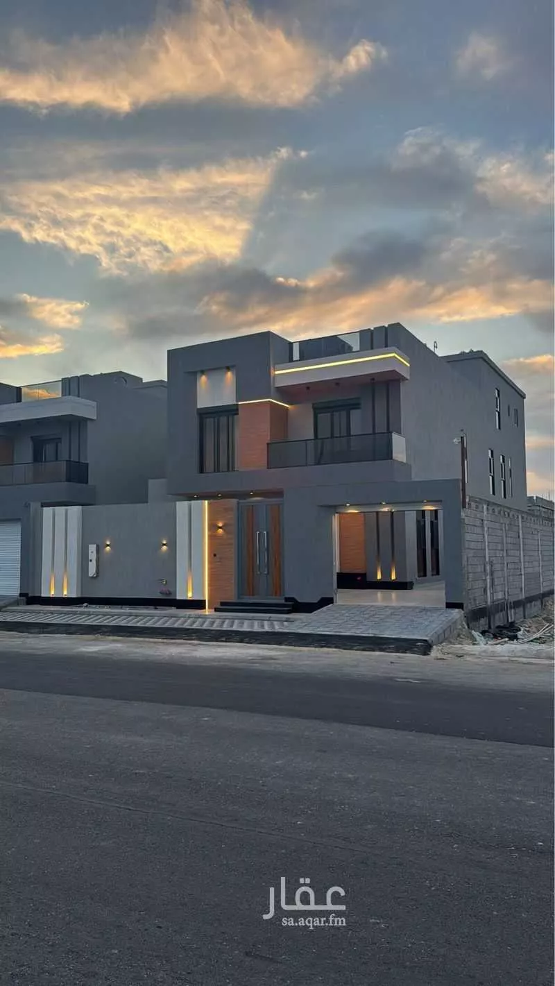 8 bedroom villa in Al Lulu 1