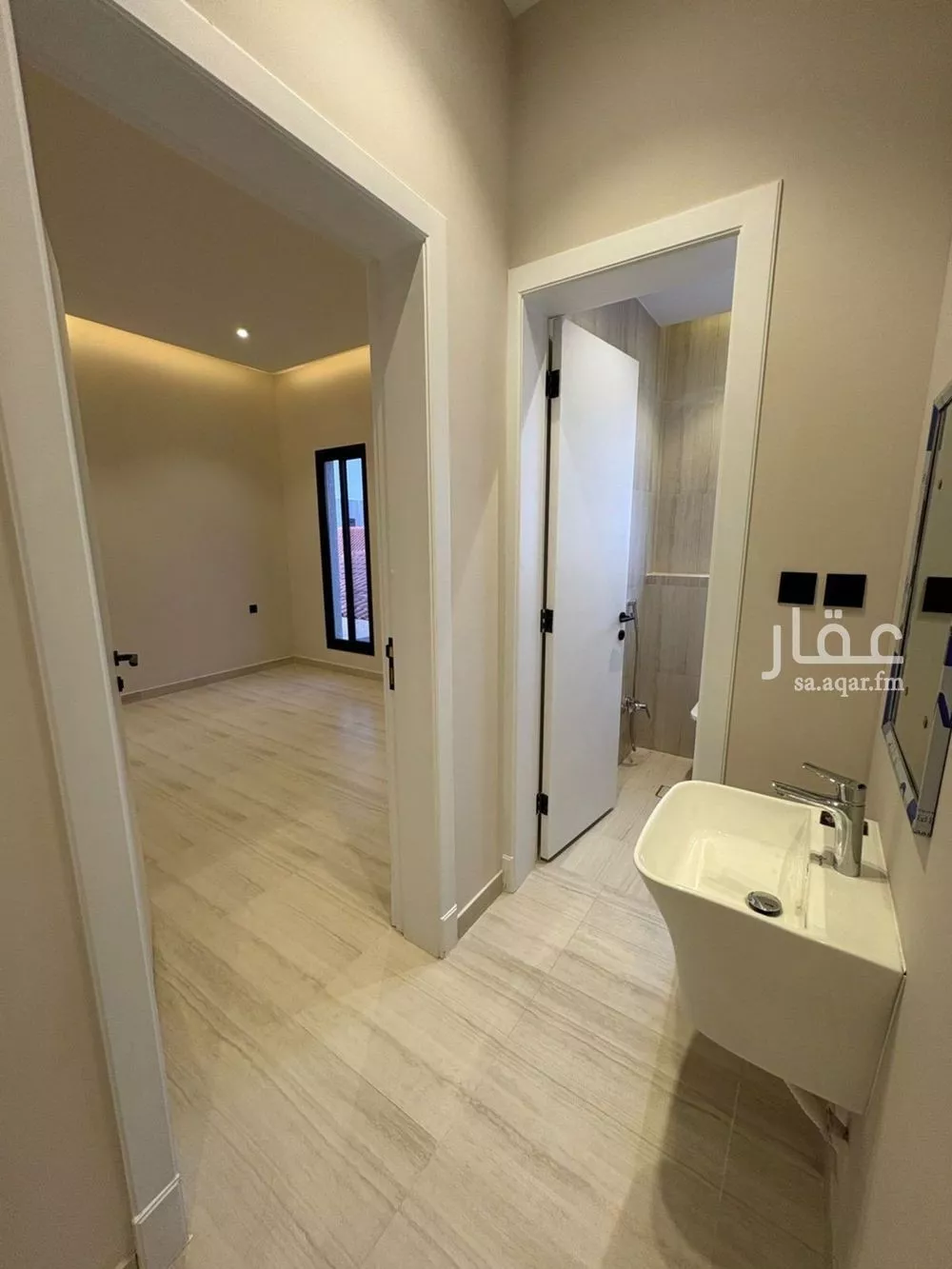 دور 3 غرف في العارض 3