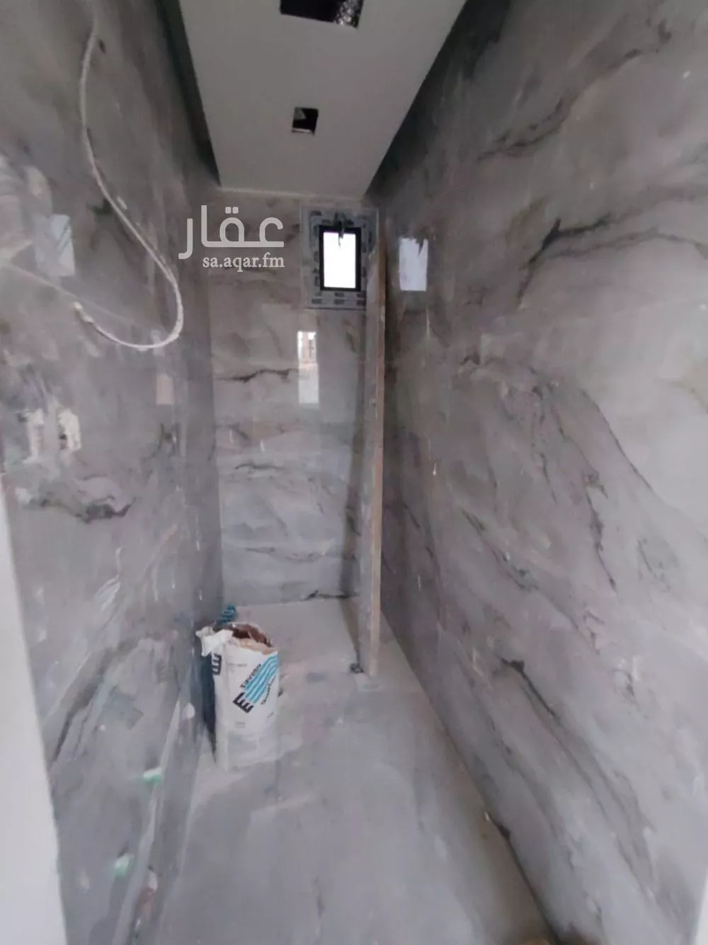 فيلا 8 غرف في الياسمين 2