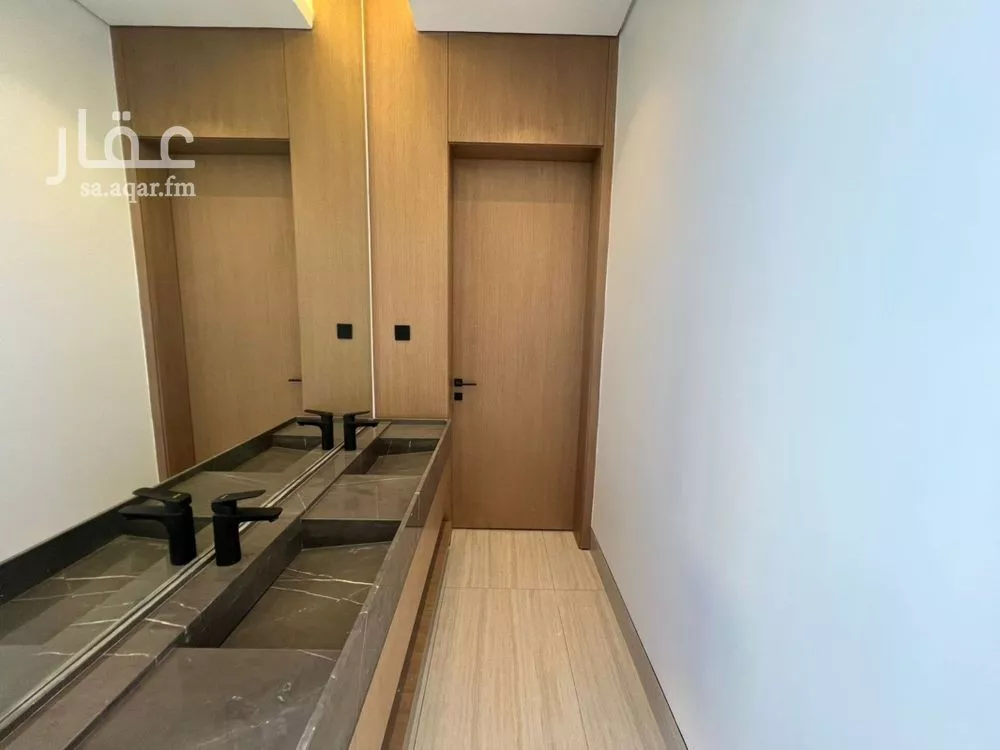 فيلا 4 غرف في النرجس 4