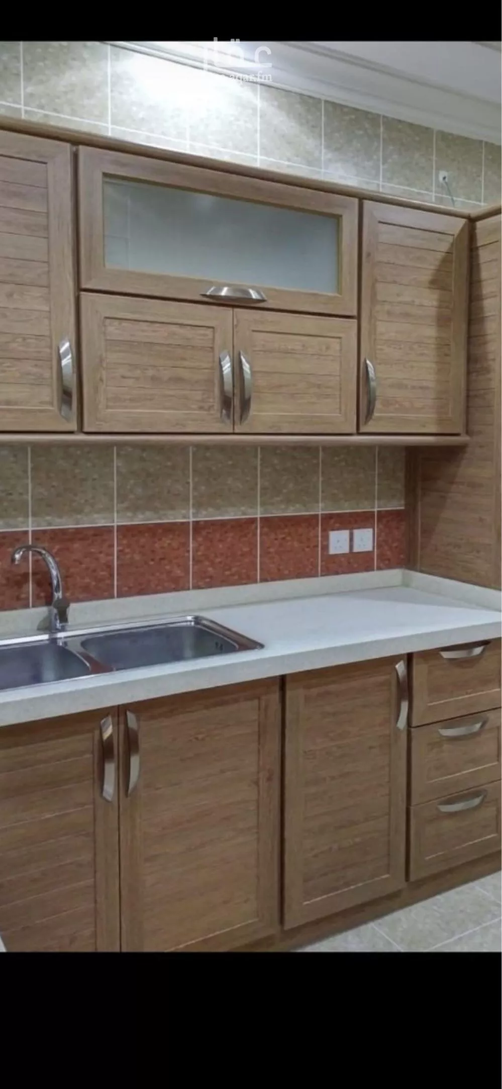 شقة 6 غرف في الاسكان 3