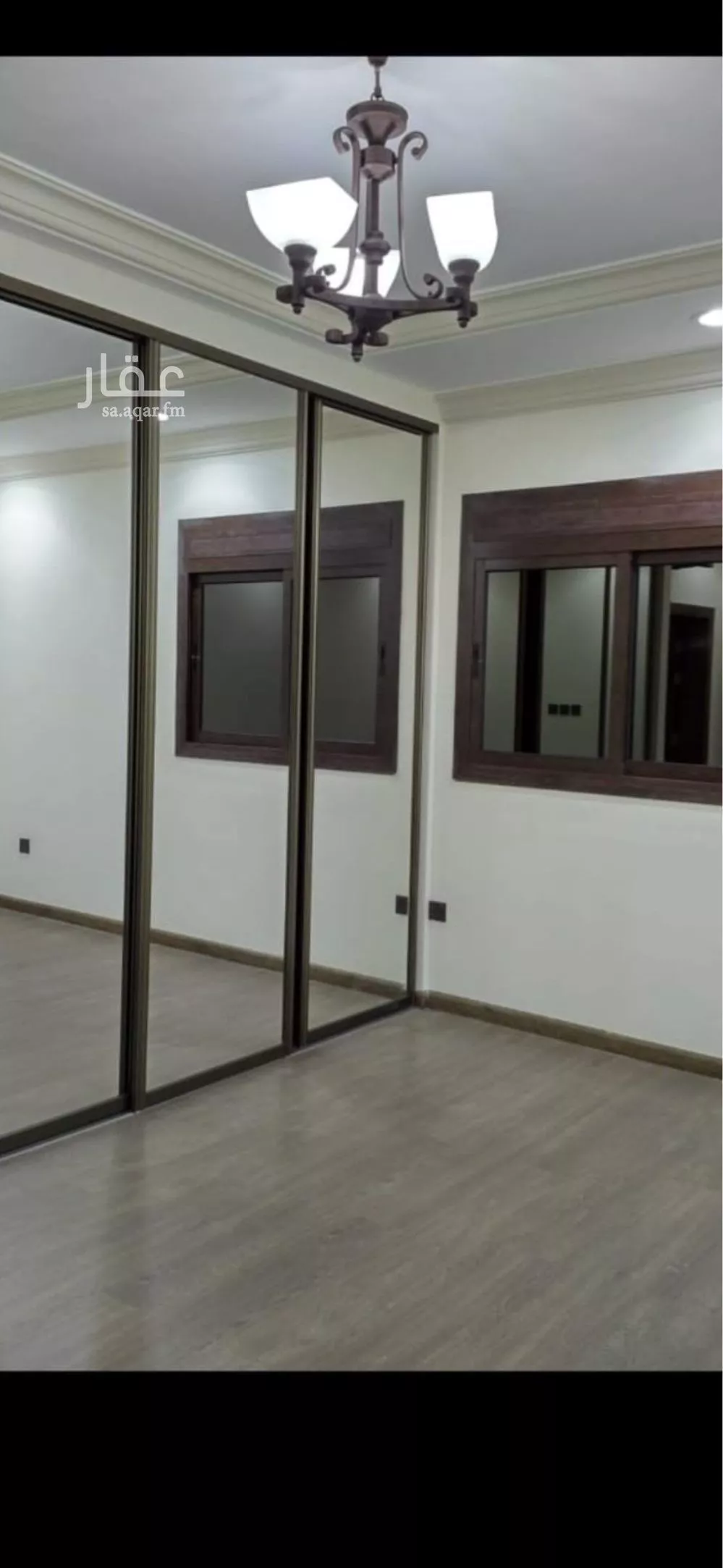 شقة 6 غرف في الاسكان 5