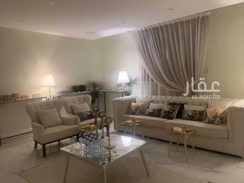 فيلا 7 غرف في الروضة 5