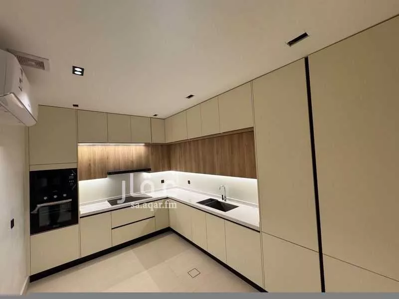 6 bedroom apartment in Ash Shulah, Eastern Province 9