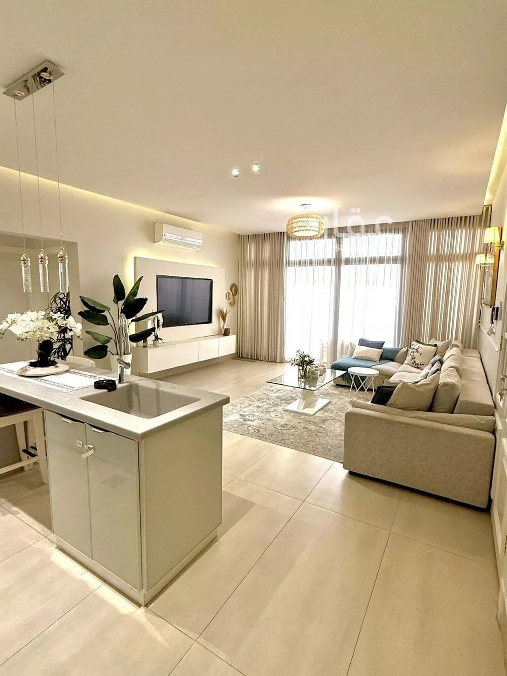 شقة 3 غرف في الملقا 1