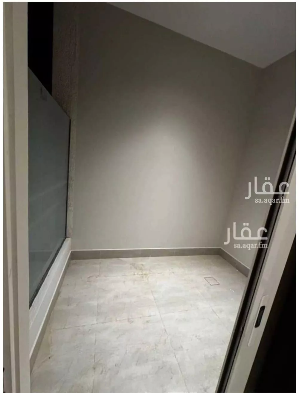 شقة 3 غرف في الملقا 5