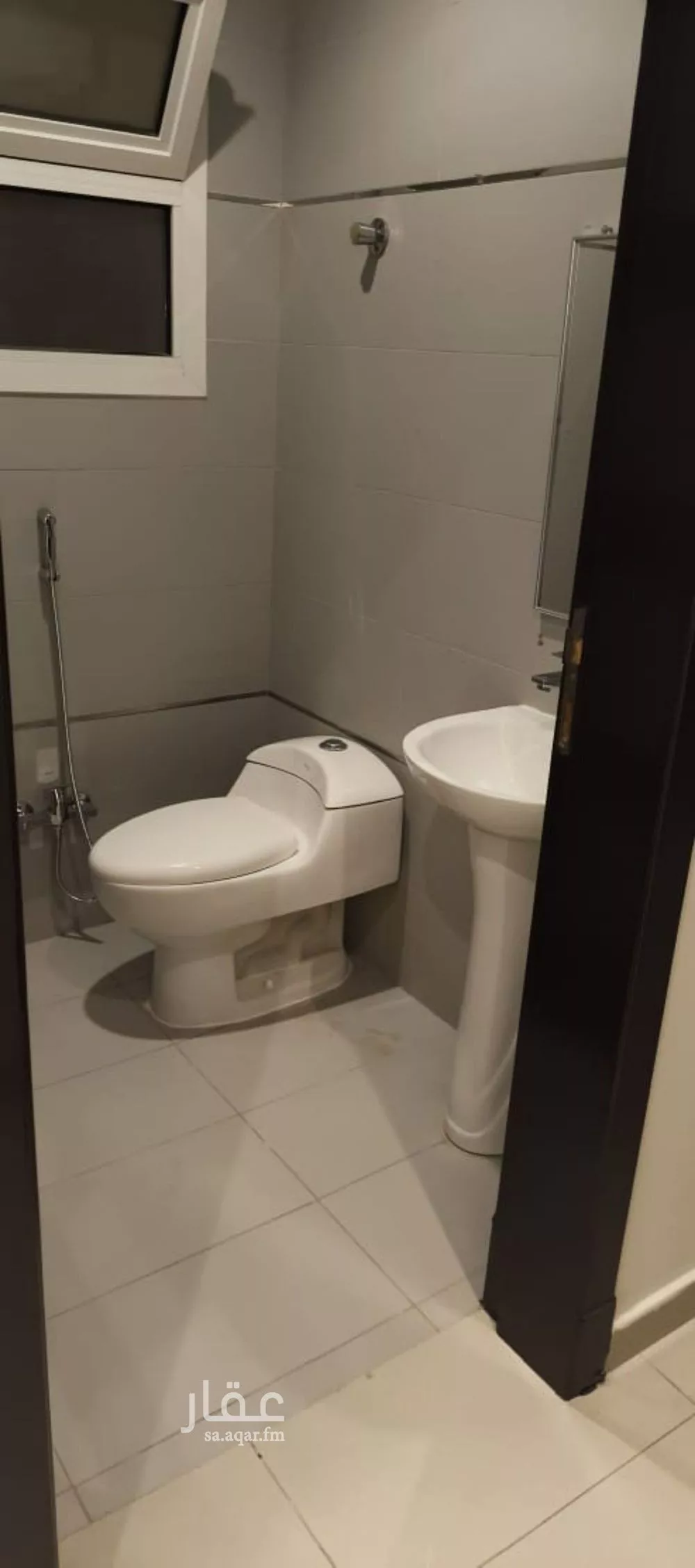 فيلا 5 غرف في العارض 2