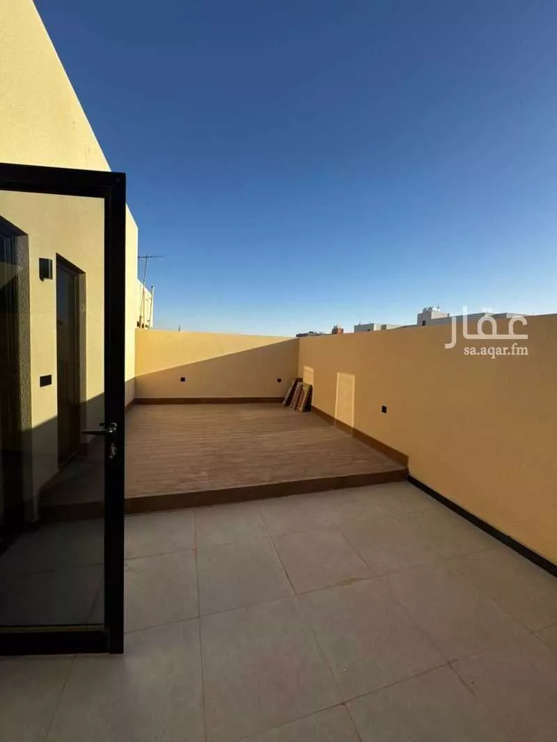 فيلا 6 غرف في الروابي 3