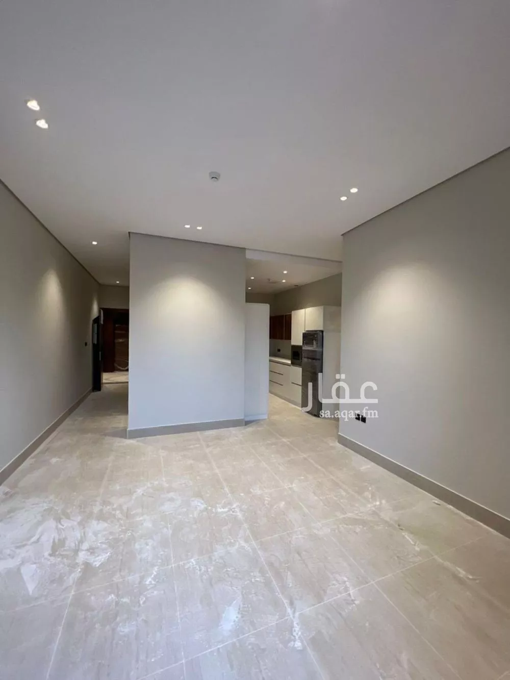 شقة 3 غرف في الرمال 4